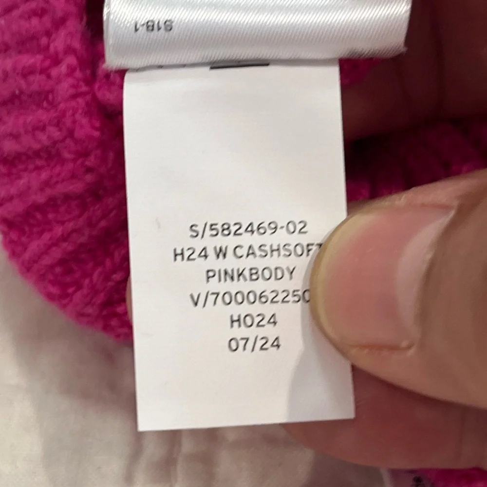 GAP Vibrant Pink Knit Gloves‎ OS NWT